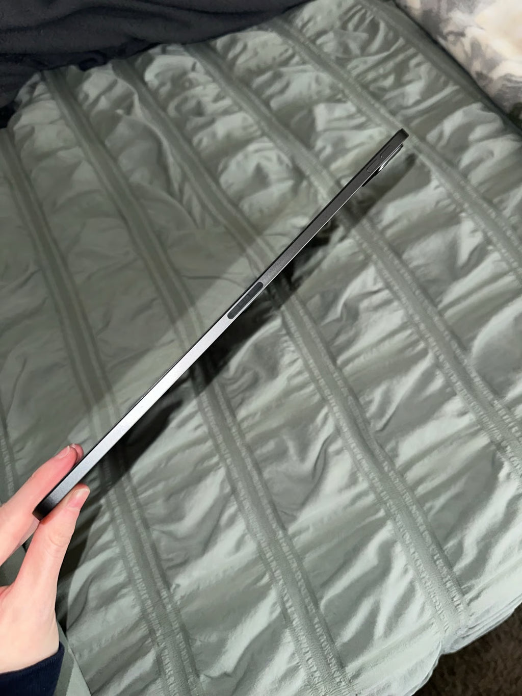 ipad pro 4th generation 8J62