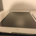 iPad Mini -- GREAT Condition 2D23