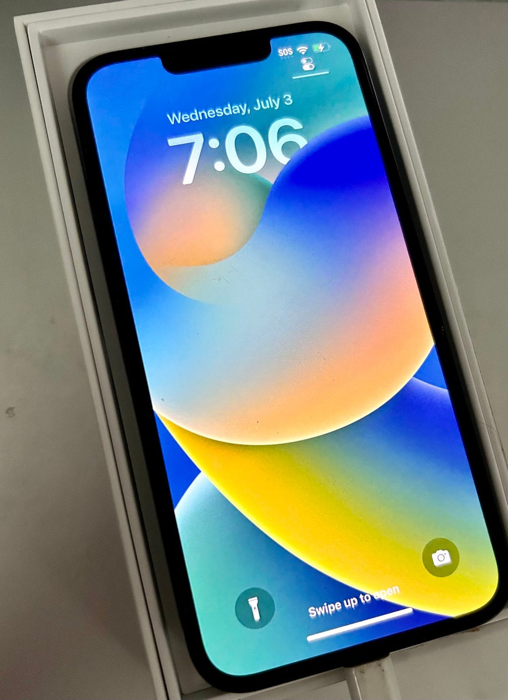 iphone 13 unlocked 2U27