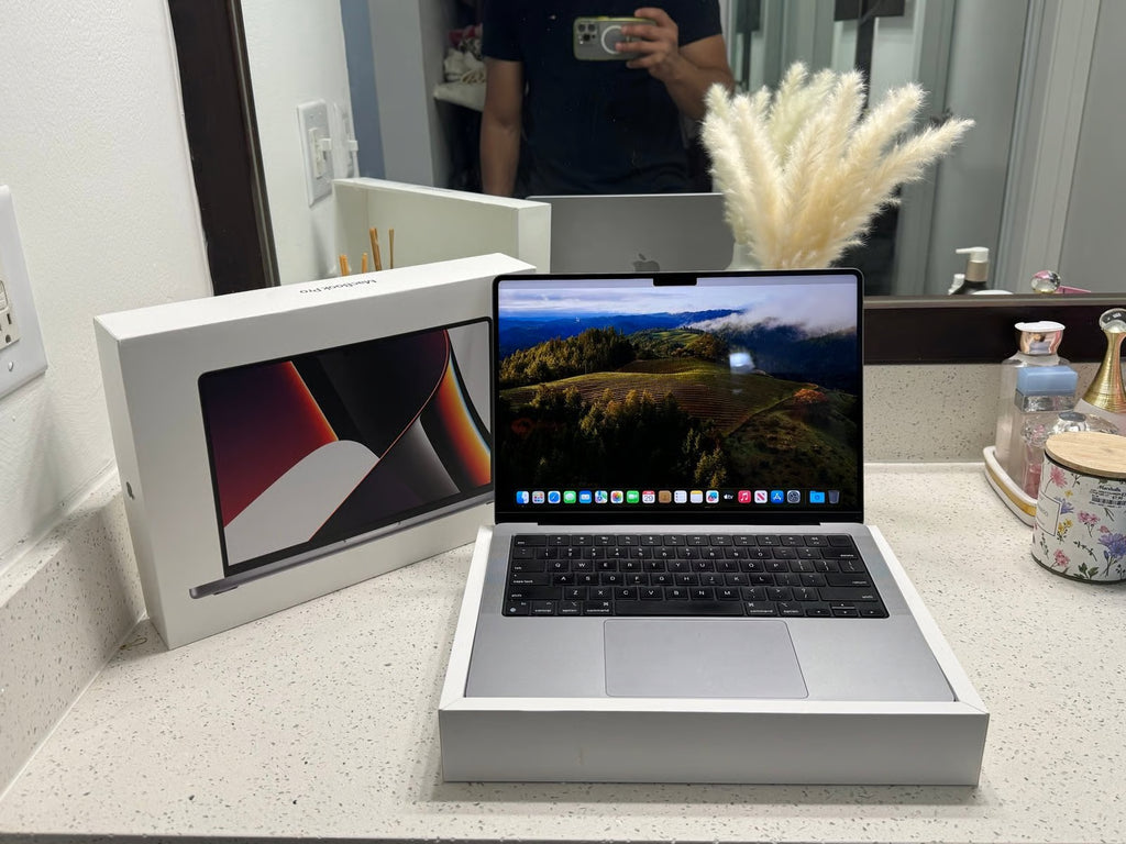 Apple MacBook Pro M1 Max 7B73