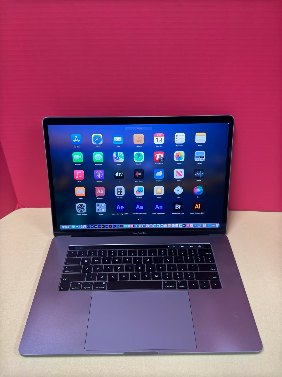 Apple MacBook Pro 15"" 2018 Space Gray 6Core i7 2.6GHz 16-512GB 4GB VDO Pro 555X 1Q25