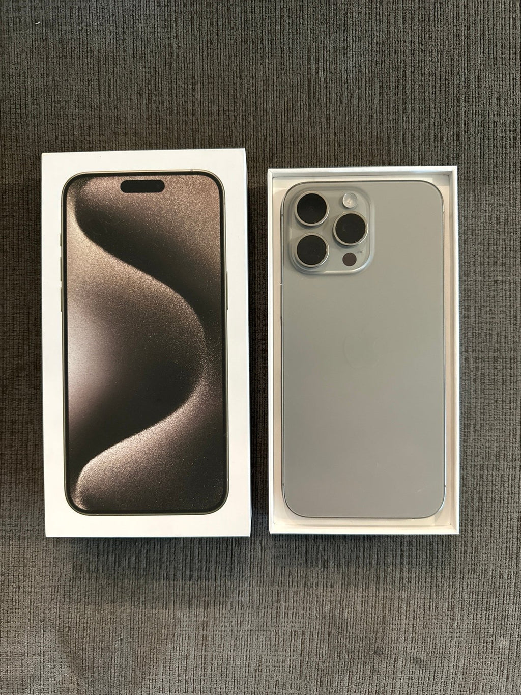 Apple iPhone 15 Pro Max 512 GB UNLOCKED 8Y97