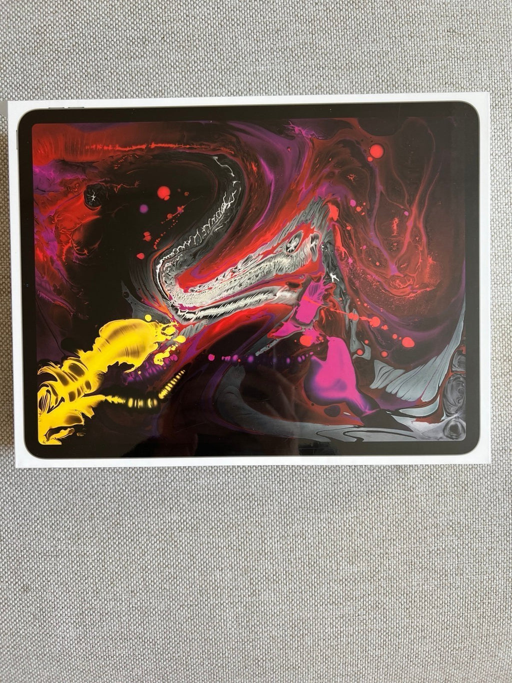 brand new ipad pro 12.9-inch wi-fi 512gb (3rd gen) + smart keyboard folio 9T28