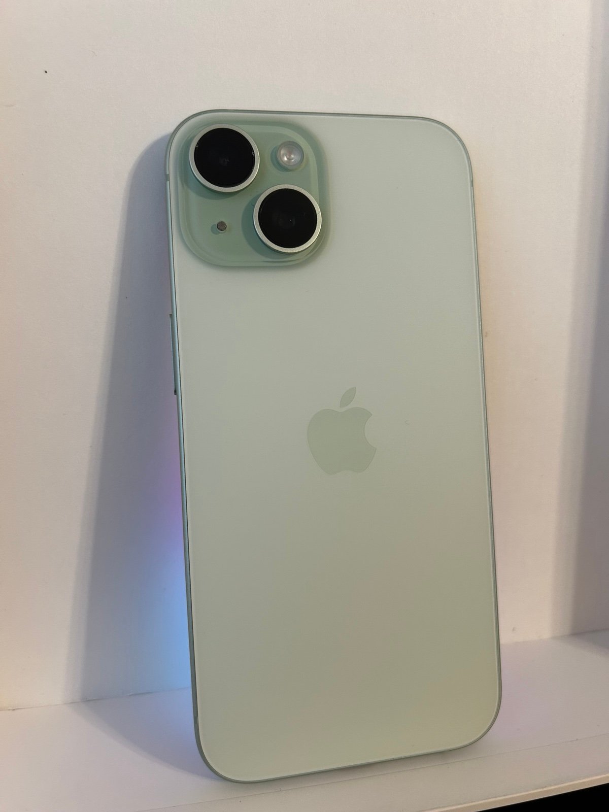 Apple iPhone 14 Plus 256 GB in Blue for Unlocked 8U76