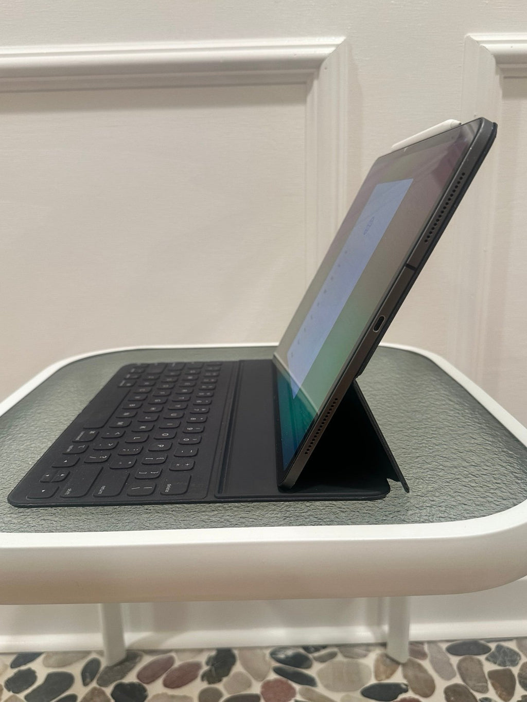 ***Bundle***iPad Pro 3rd generation 12.9�?Space Gray 256 GB *****Cellular******* 3B21