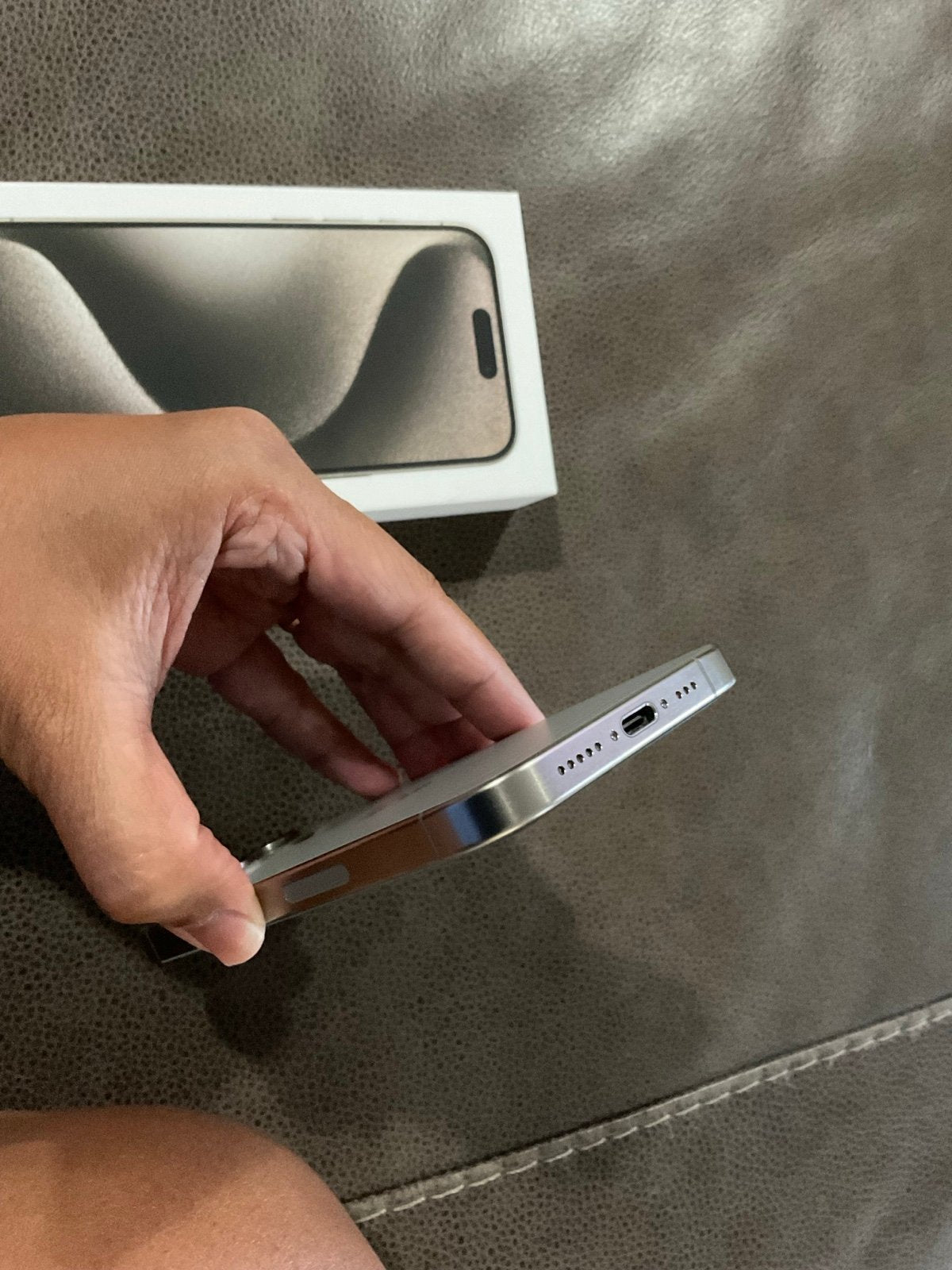 Unlocked iPhone 15 pro 128gb 7S39