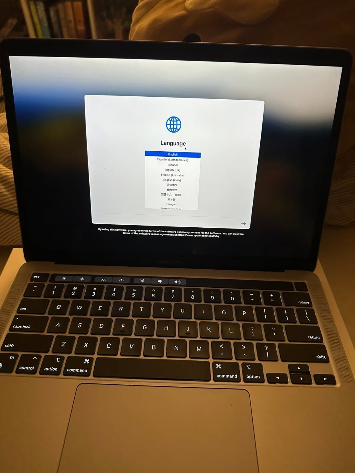 MacBook Pro 8K93
