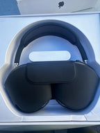 AirPods Max black 1M79