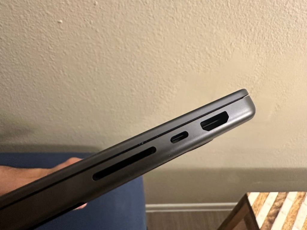 MacBook Pro 14 inch - M3 Pro Chip - 1TB - 18GB RAM 8P25