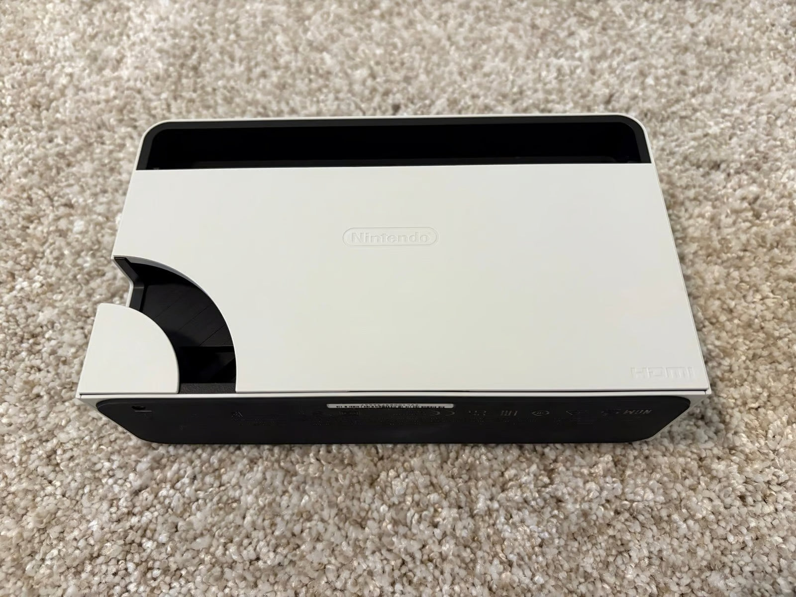 Nintendo Switch 鈥?OLED Model w/Joy-Con & 8BitDo - 8BitDo controller 9L75