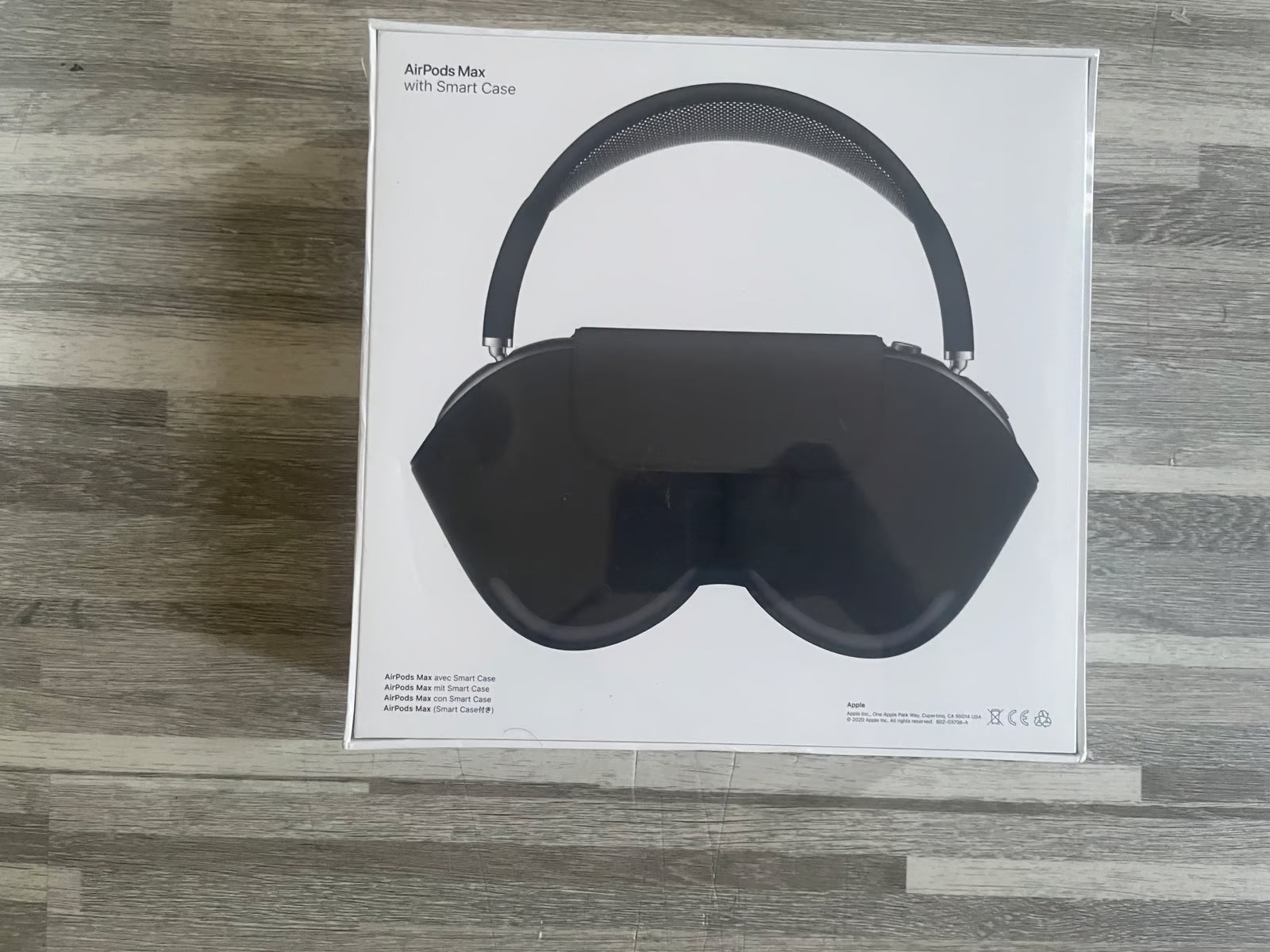 Apple AirPods Max with Smart Case in Space Gray 8H73