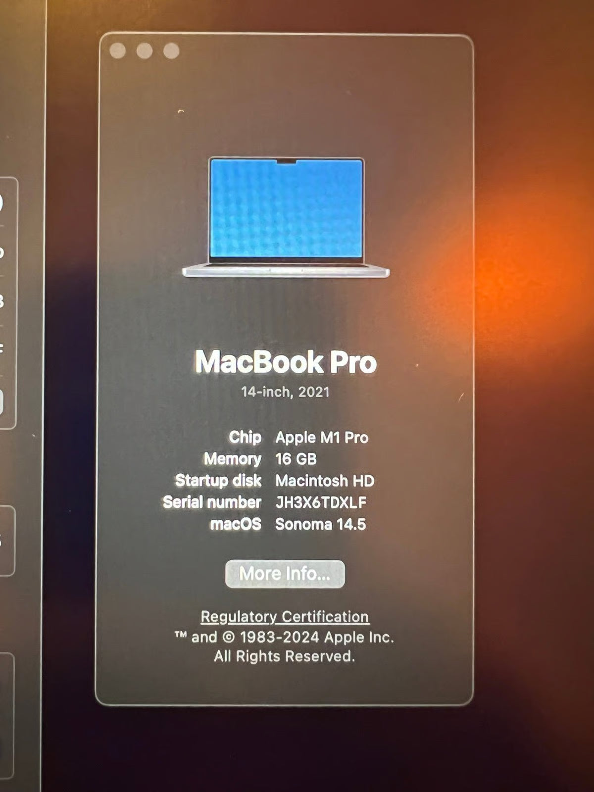 Macbook Pro 14 Inch M1 Pro 10-Core 8R18