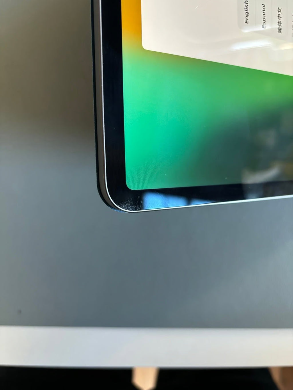 iPad Pro 2018 11-inch 1st Generation 64 GB Wi-Fi Only w/ cases 5P91