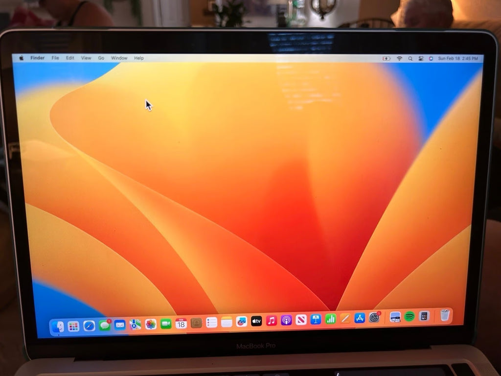 2022 macbook pro 1W92