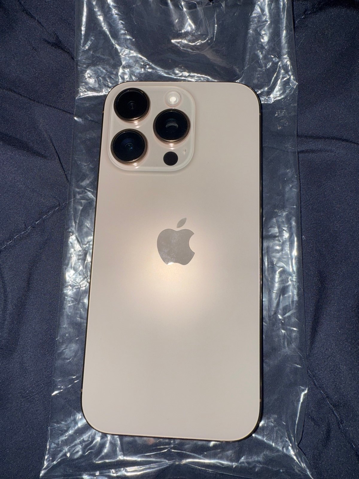 iPhone 16 Pro Xfinity Locked 8O38