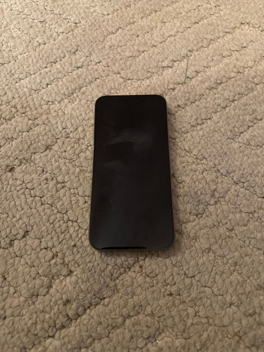 iPhone 15 pro max Att locked 5D78