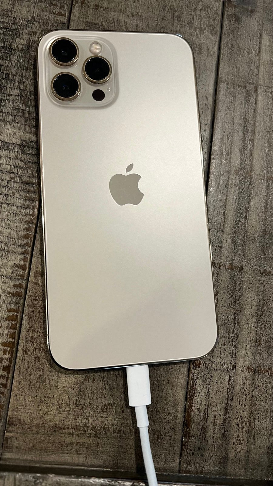 Apple iPhone 12 Pro Max 256 GB in Gold for Unlocked 9F23