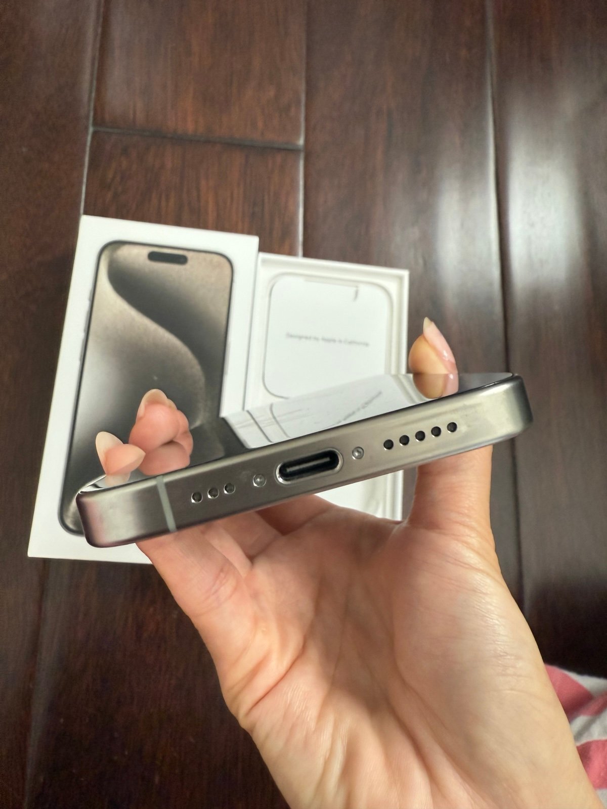 iPhone 15 pro unlocked 128GB 7F18