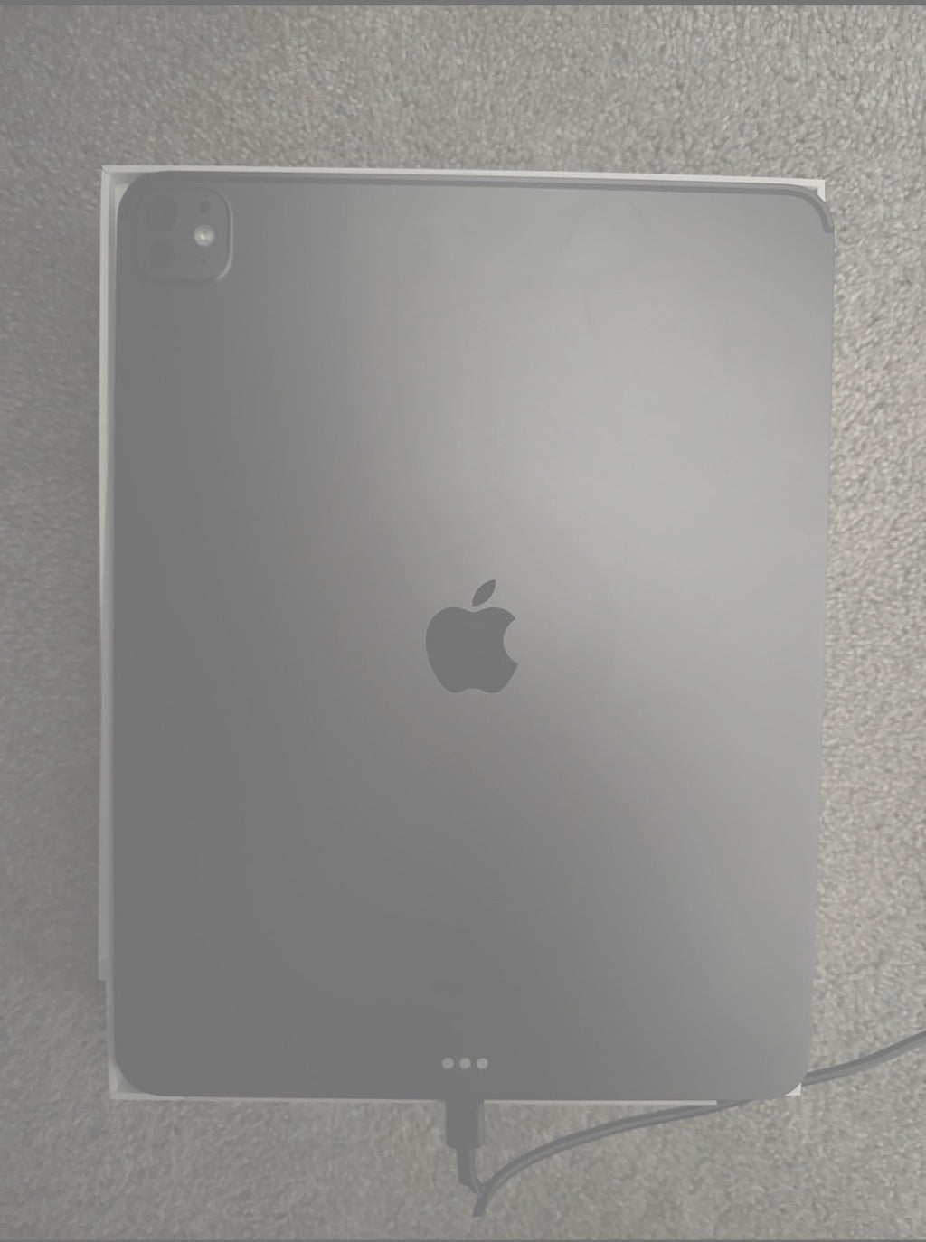 Ipad Pro 13 inch M4(With Apple Intelligence) 9E86