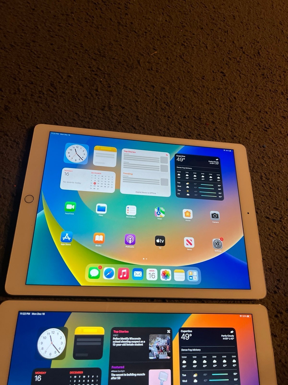 10 Apple iPads pro 12.9 inch 128GB 3L69