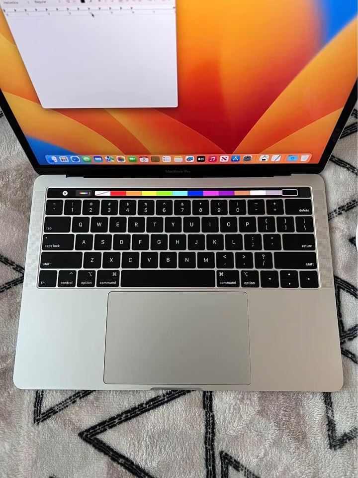 Apple Macbook Pro 13in. 7F91
