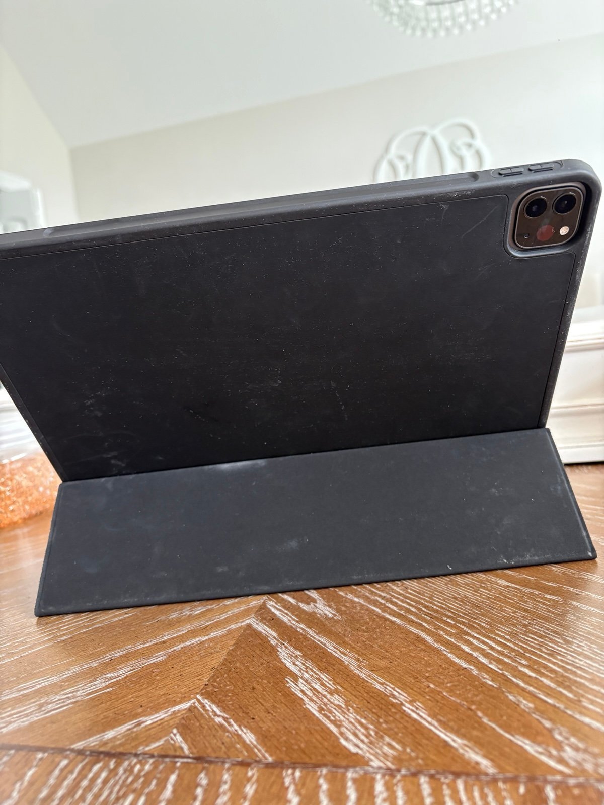 iPad Pro 12.9 inch 5th Generation 5A53