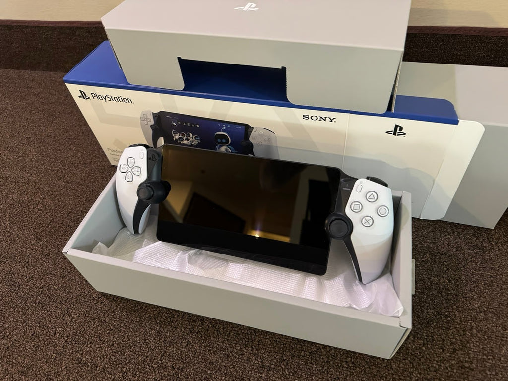 PlayStation Portal with Screen Protector 5X79