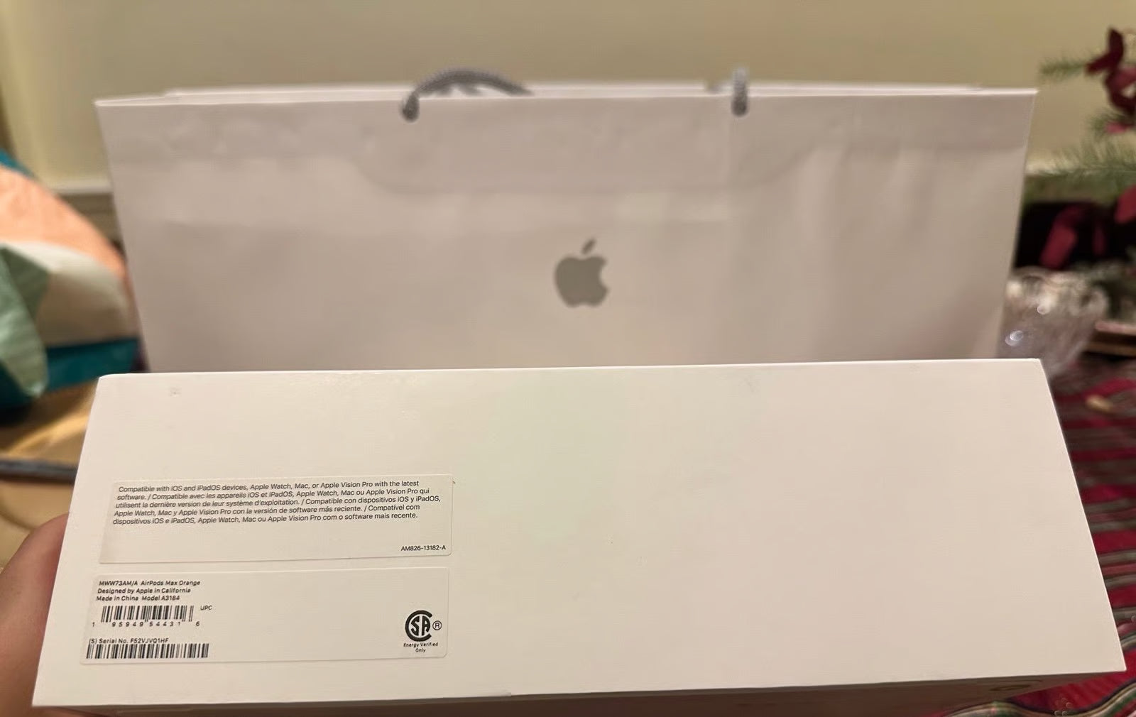 AirPod Max 2nd Gen. Orange 2U99