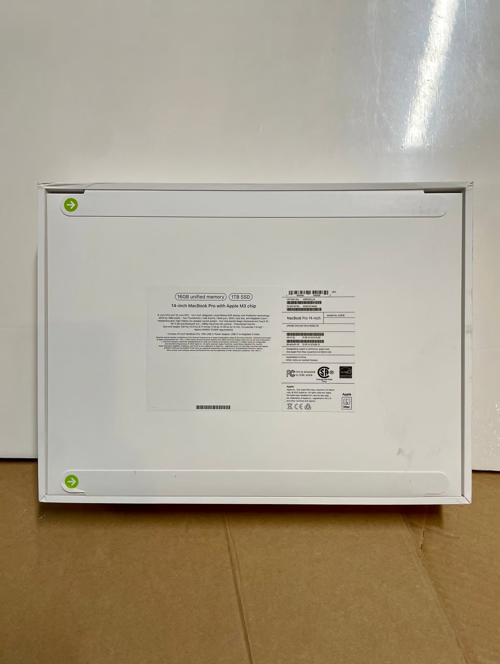 14-inch MacBook Pro with Apple M3 chip 5M73