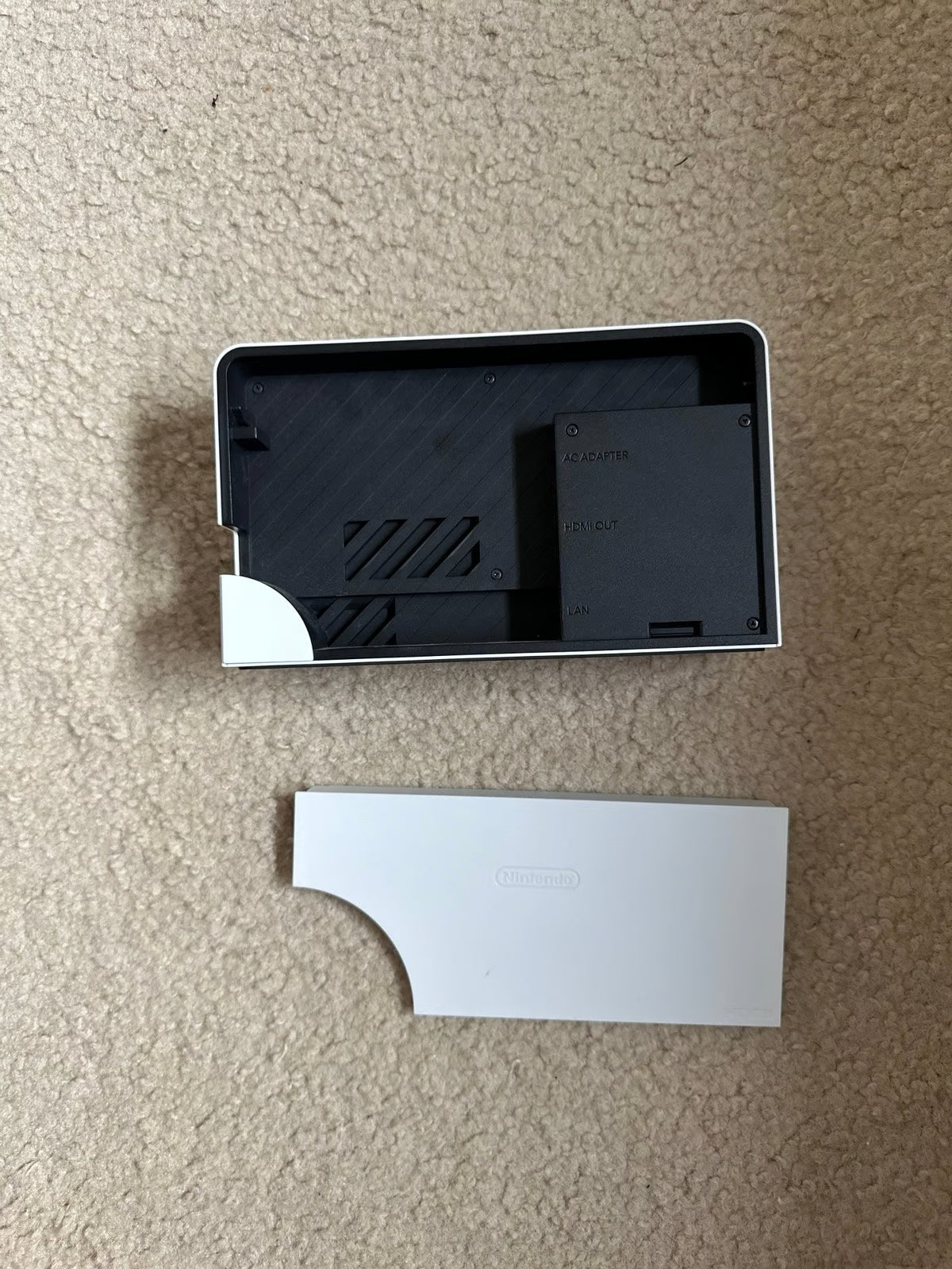 Nintendo Switch Oled Model White Bundle with Case and Games 9W51