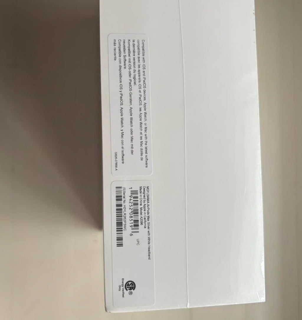 Apple AirPod Maxes 1V65