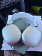 Apple AirPods Max in Green 7O37