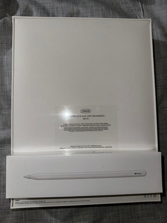 New Sealed Box Apple iPad Pro 12.9�?256gb Wifi Space Gray 1T78