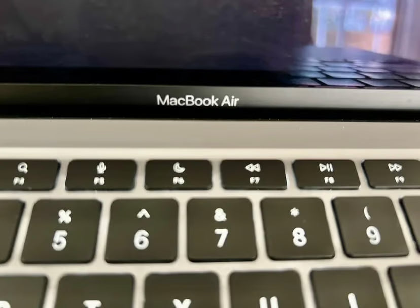 MacBook Air M1 2020 2T77