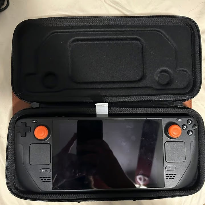 Valve Steam Deck 256 GB With 512gb SD card 9R57