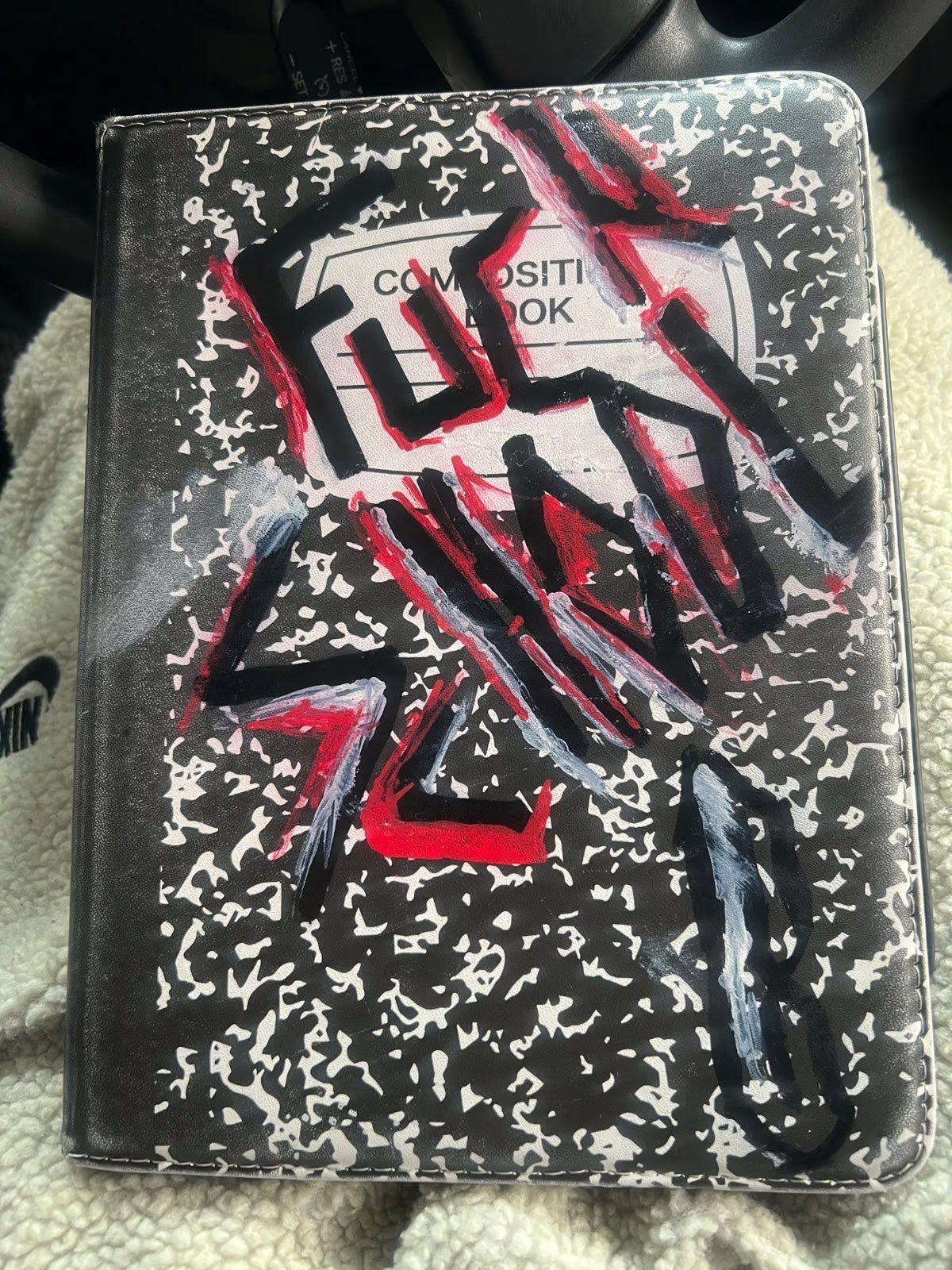 ipad air 4th generation Apple Pencil with artist tips 9W98