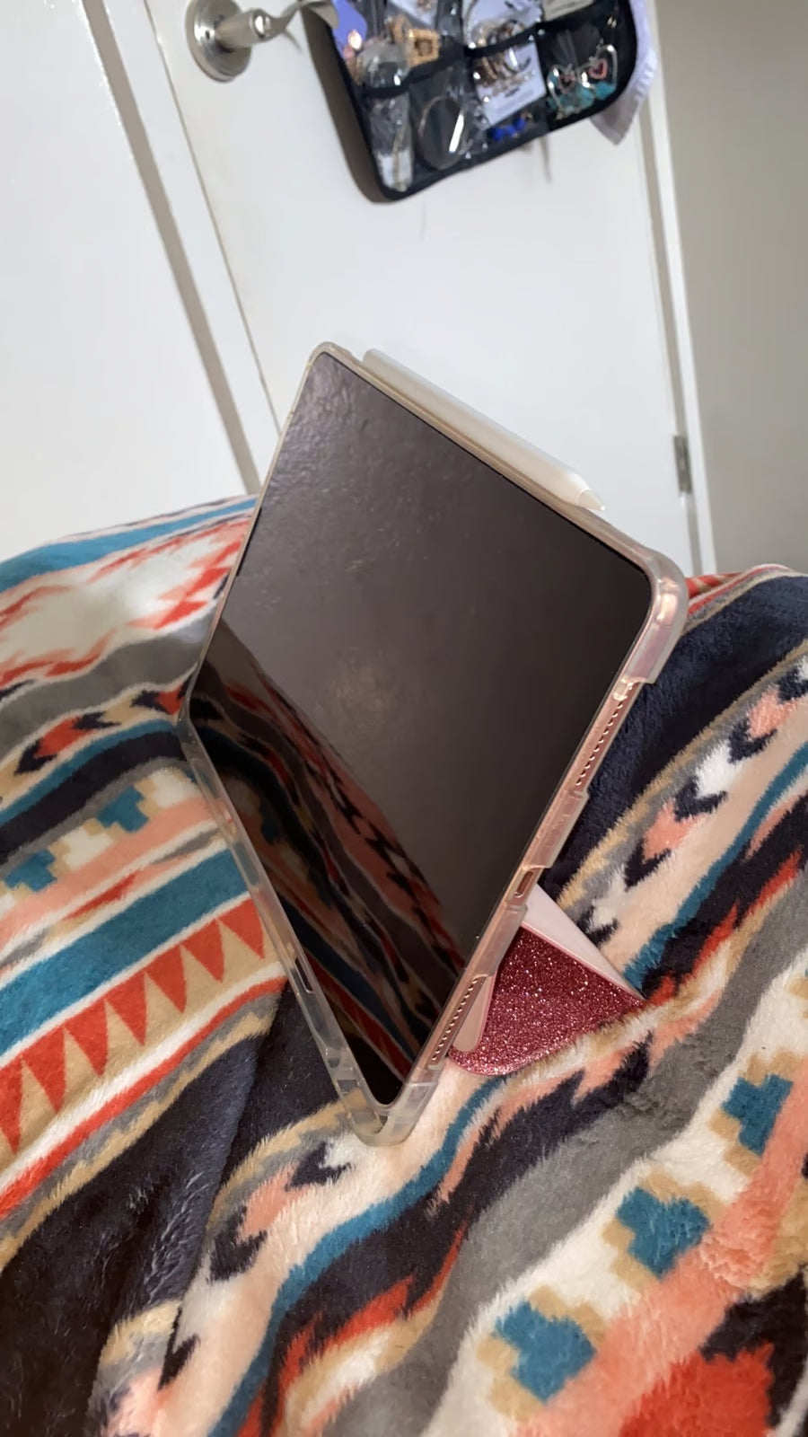 Apple iPad Air 4th Generation 64 GB in Rose Gold 7H62