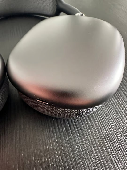 Open Box Apple AirPods Max Space Gray with Smart Case Warranty Until 03/25 6A96