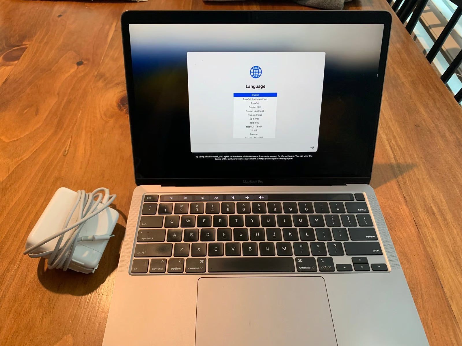 MacBook Pro 2020 2R99