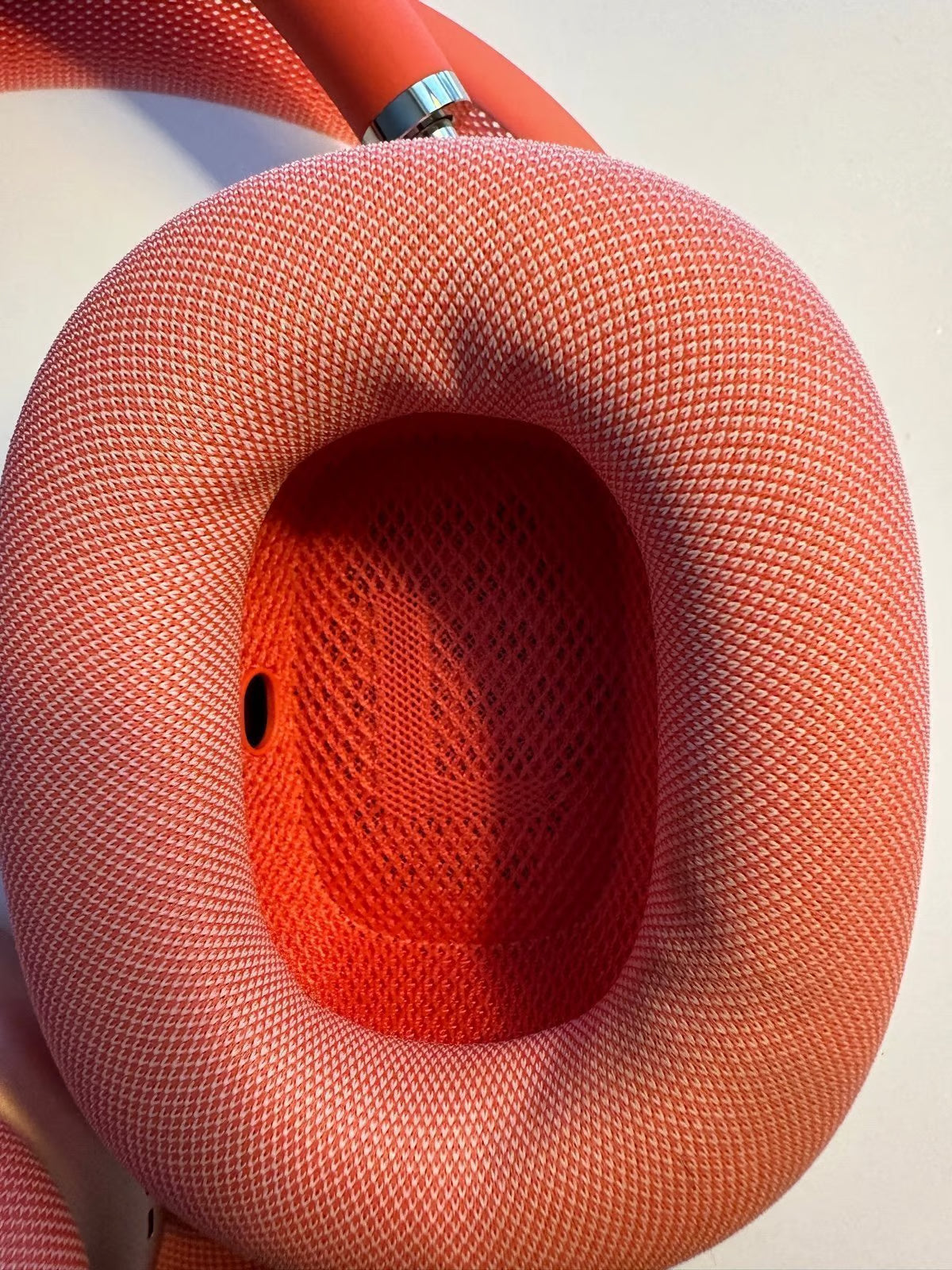 Apple AirPods Max with Smart Case in Pink-authentic 9O87