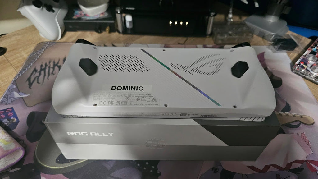 ASUS ROG Ally Z1 Extreme (512GB) (Case Included) (Dual Boot) 8X65