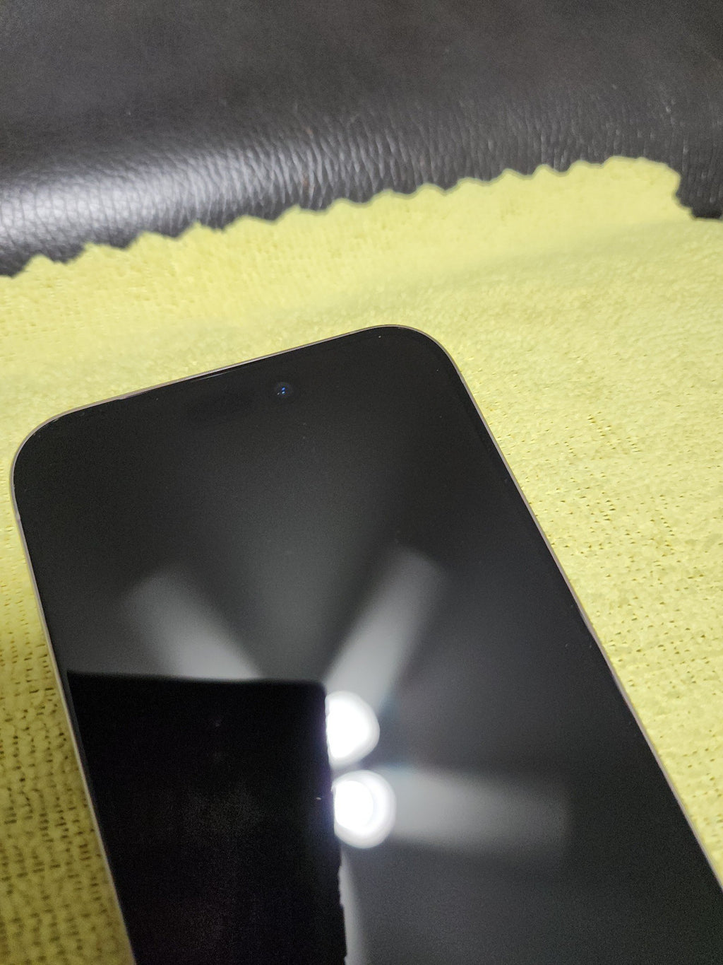 iPhone 15 Pro Max 1TB Fully Unlocked 9V56