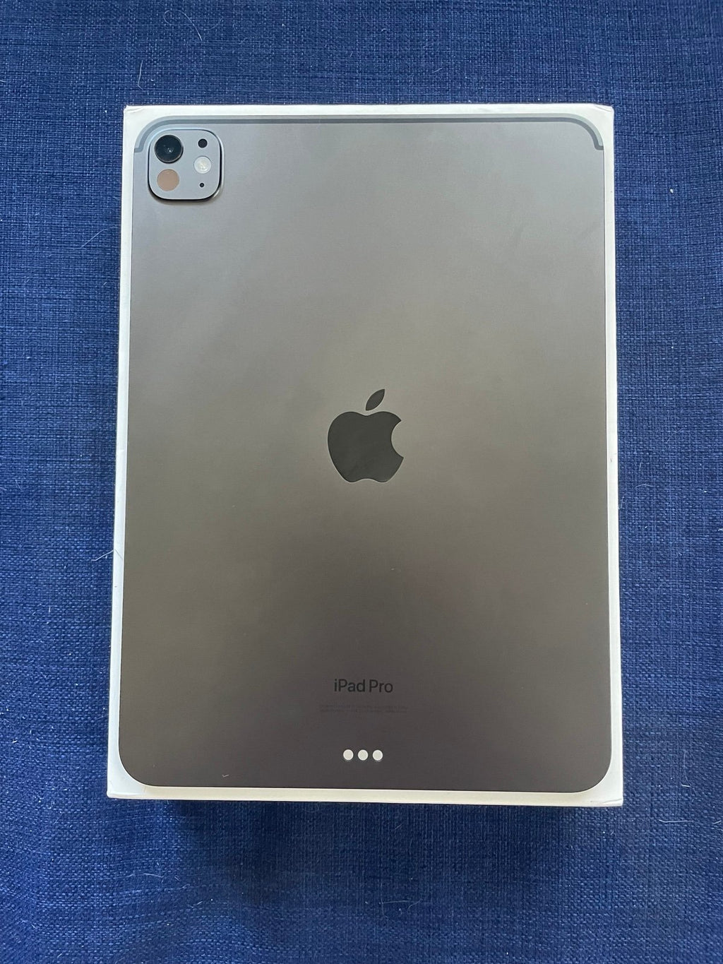 iPad pro 7th gen. Space Black 5L16