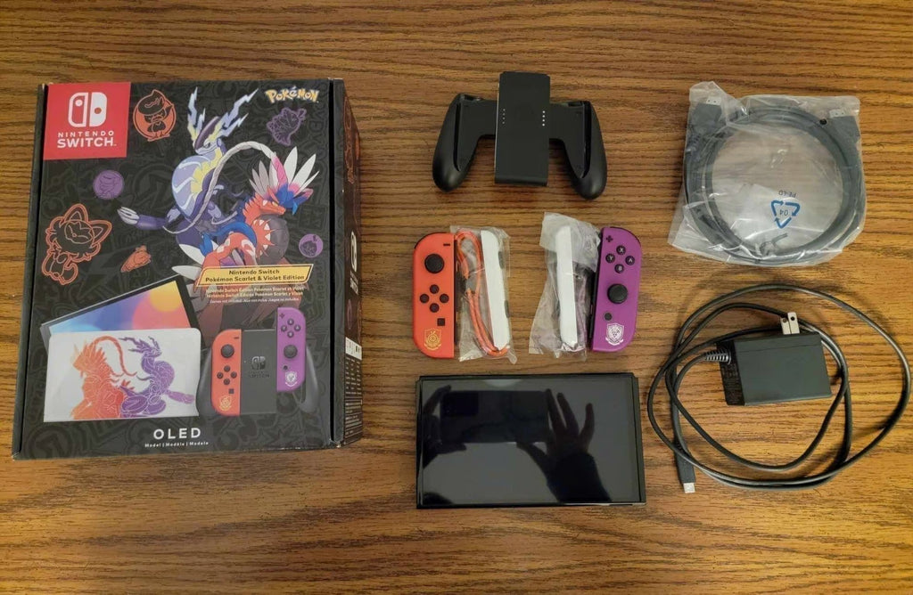 Nintendo Switch Oled Pokemon Scarlet & Violet Edition w/ docking station 9N75