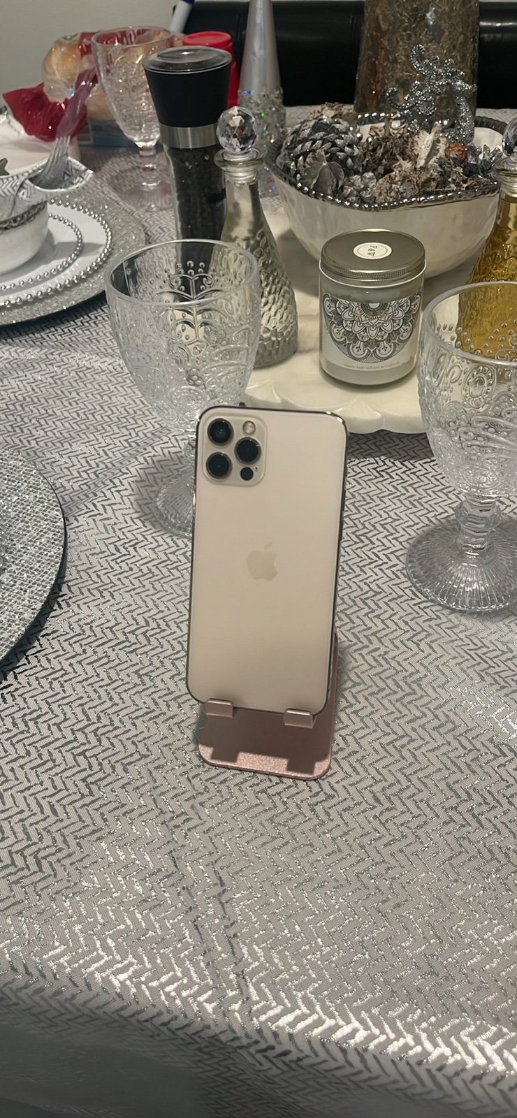 Apple iPhone 12 Pro 256 GB in Gold for Unlocked 2J31