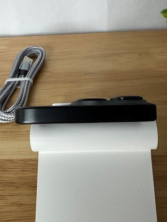 Apple iPhone 15 Pro 256GB in Black Titanium for Unlocked 6B28