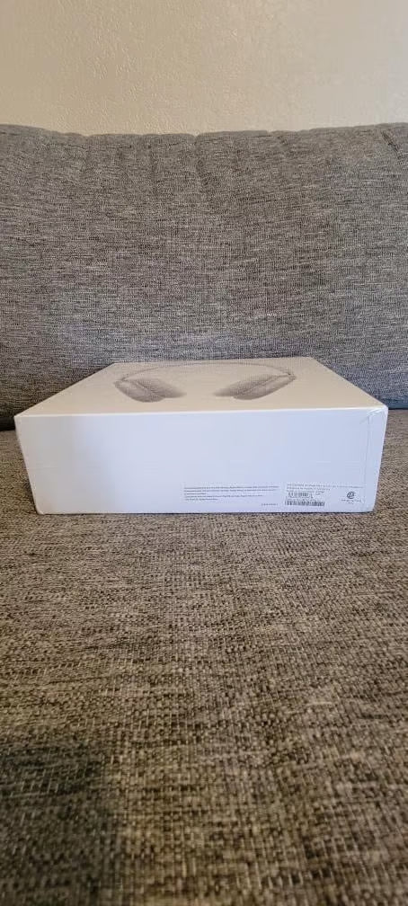 Apple AirPods Max with Smart Case 7J87