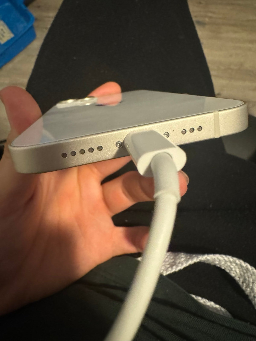 iPhone 13 512 gb AT&T/ cricket 9V71