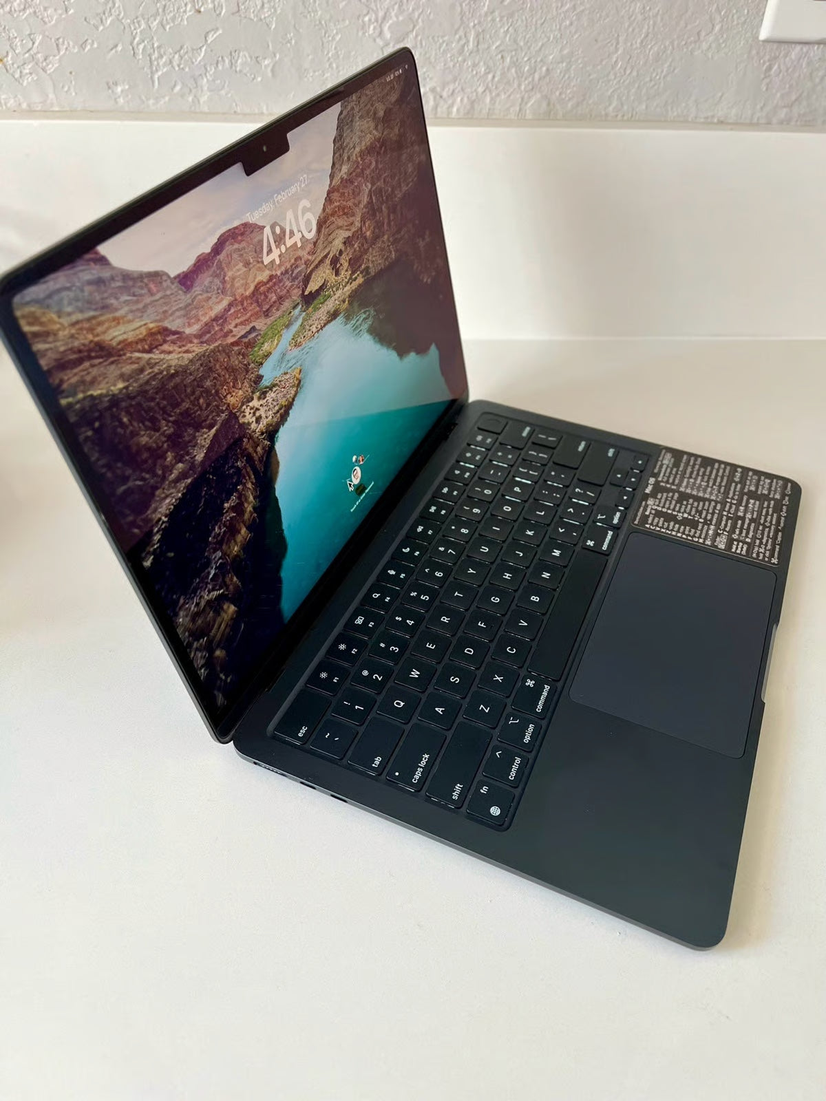 Apple MacBook Air 13in. w/Apple Care Bundle 5K28