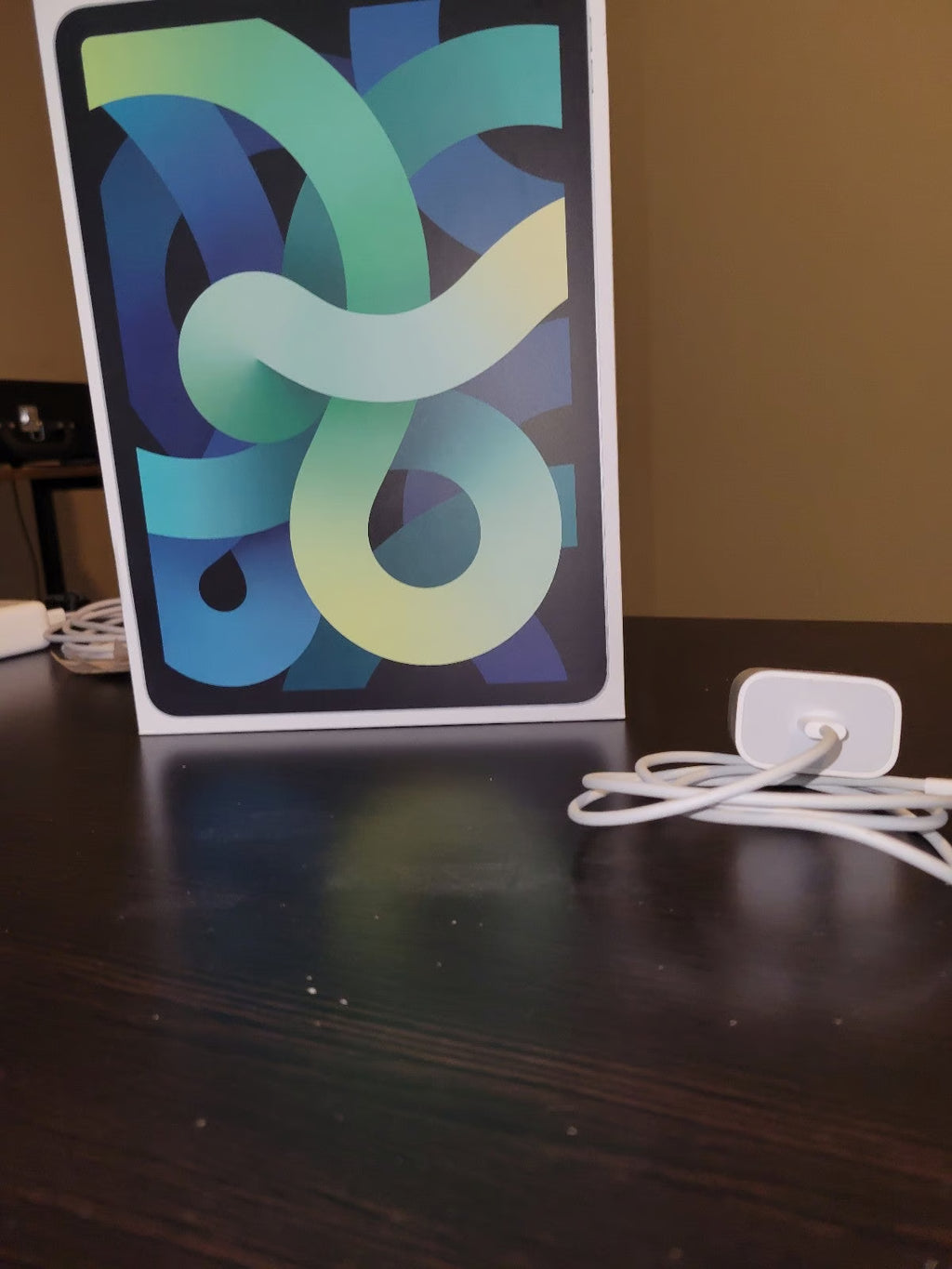 Apple iPad Air 4th Generation 256 GB Mint Green 3Y75